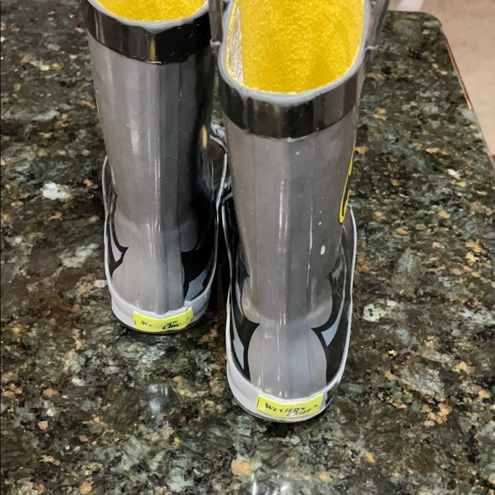 Batman Rainboot - Picture 3 of 6